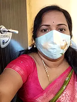 Snapshot of Susma-Telugu chatting on 11-12-25, 04:57 Susma-Telugu online show from 11-12-25, 04:57