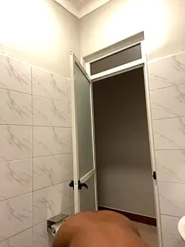 Dellah26 online show from 10-22-25, 05:24