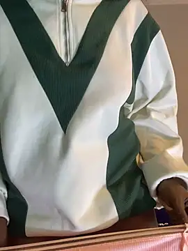 Dellah26 online show from 04-27-26, 08:12