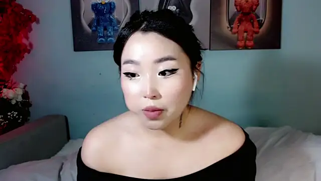 Snapshot of ichiben chatting on 01-27-25, 05:48 ichiben online show from 01-27-25, 05:48