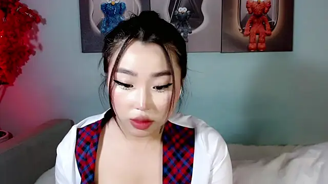 Snapshot of ichiben chatting on 01-28-25, 03:35 ichiben online show from 01-28-25, 03:35