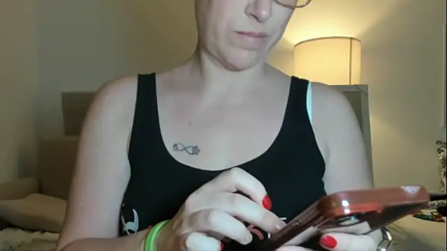 emmita69  online show from 09-11-25, 02:44