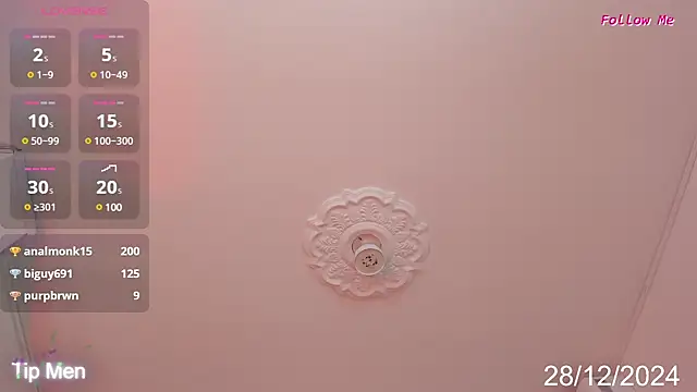 Snapshot of Karoline_Marin chatting on 12-28-24, 05:46 Karoline Marin online show from 12-28-24, 05:46