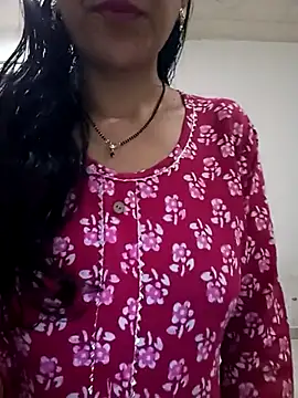 Snapshot of Hot-Shivani chatting on 02-28-25, 09:01 Hot-Shivani online show from 02-28-25, 09:01