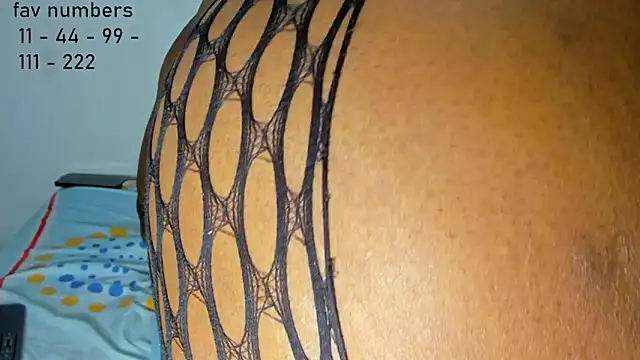 aphrodites ass online show from 06-25-26, 05:45