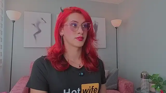 Snapshot of Juliana_Saenzz chatting on 02-20-26, 09:04 Juliana Saenzz online show from 02-20-26, 09:04