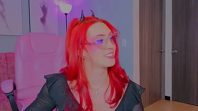 Snapshot of Juliana_Saenzz chatting on 03-26-26, 06:02 Juliana Saenzz online show from 03-26-26, 06:02