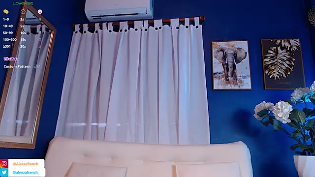 AleezaFrench online show from 02-05-25, 01:44