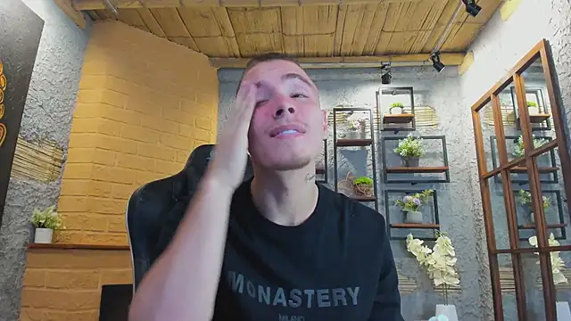 JordanThompson  online show from 03-17-25, 07:04