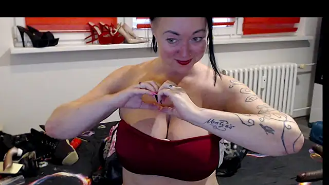 Alexie33 online show from 07-30-26, 11:31