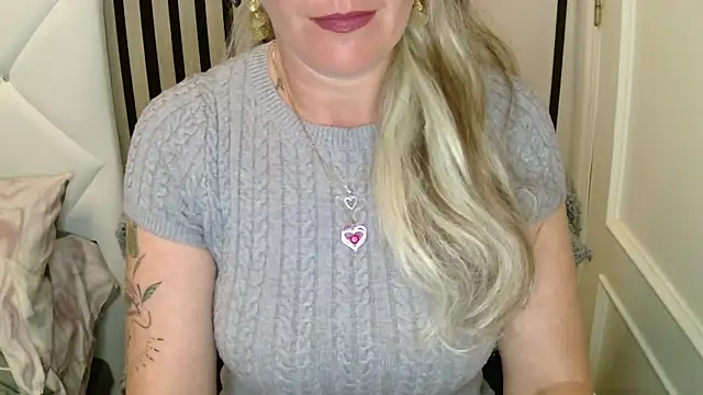 xxNoeliaxx online show from 03-21-26, 08:19