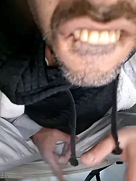 molozeb online show from 10-27-25, 04:44