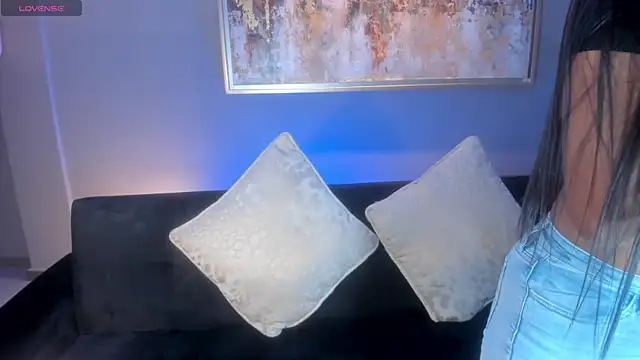 Snapshot of JessicaWilliams1 chatting on 01-29-25, 10:37 JessicaWilliams1 online show from 01-29-25, 10:37