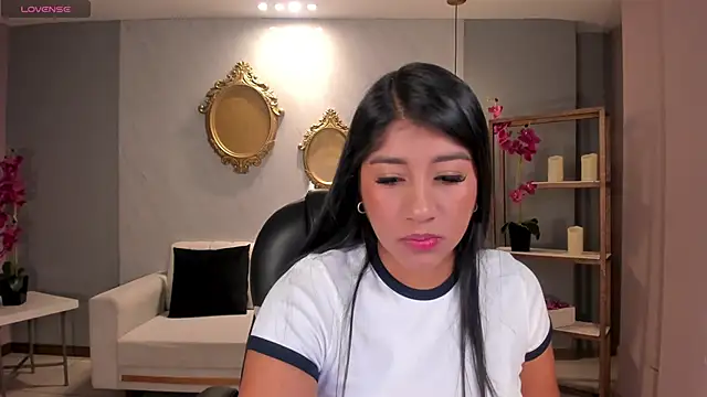 Snapshot of JessicaWilliams1 chatting on 09-24-25, 10:29 JessicaWilliams1 online show from 09-24-25, 10:29