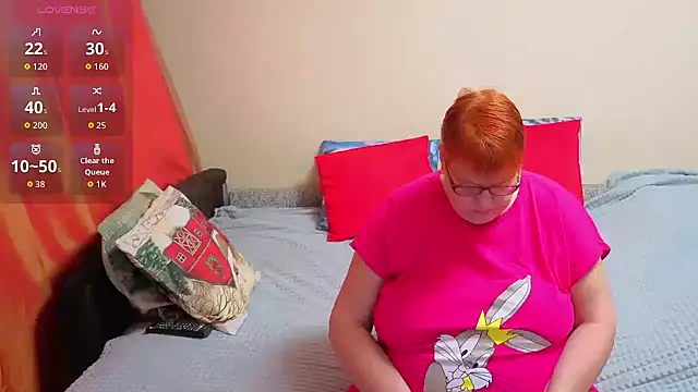 Snapshot of Klio5678 chatting on 03-09-26, 06:12 Klio5678 online show from 03-09-26, 06:12