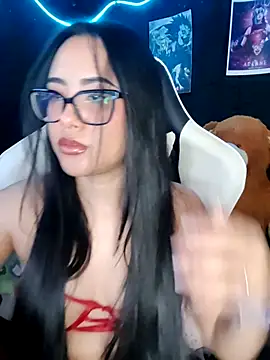 Snapshot of Janna_mnt chatting on 09-29-25, 02:33 Janna mnt online show from 09-29-25, 02:33