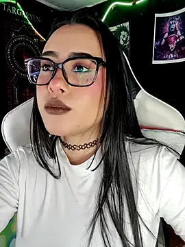 Snapshot of Janna_mnt chatting on 02-02-26, 03:49 Janna mnt online show from 02-02-26, 03:49