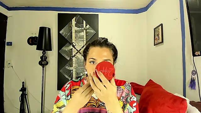 SARAMISHA online show from 04-19-26, 06:21