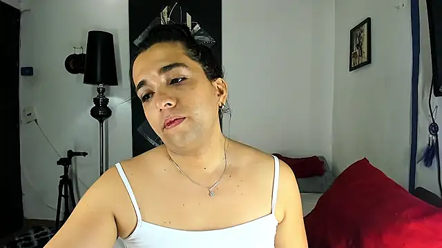 SARAMISHA online show from 04-25-26, 05:10