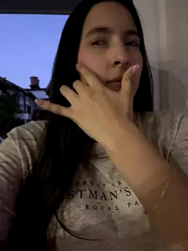 LittleDoll    online show from 11-02-25, 10:56