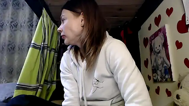 HarleyQuinn 69 online show from 01-01-25, 06:38