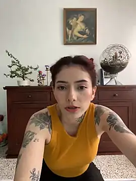 LiliJones  online show from 02-08-25, 04:14