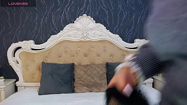 Lauren Saint online show from 02-01-25, 12:47