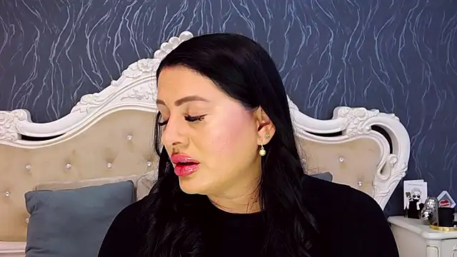 Lauren Saint online show from 10-01-25, 02:45