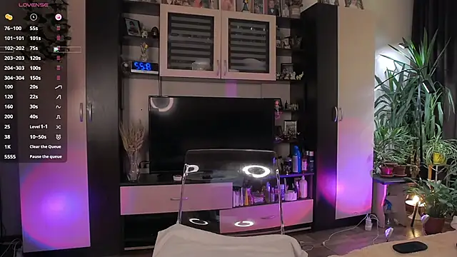 SheilaRyan online show from 04-29-26, 05:22