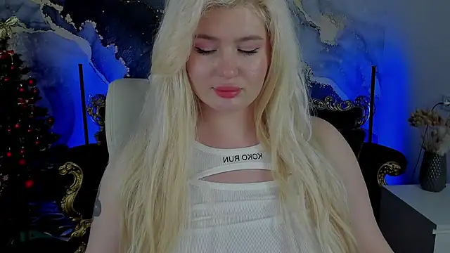 CocoSecretss online show from 12-21-24, 11:01