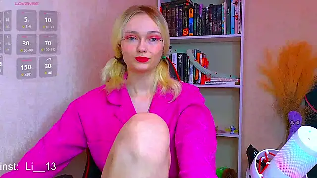 Angelina  1 online show from 12-06-24, 01:07