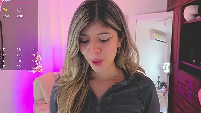 Snapshot of NATAASHA___ chatting on 02-17-26, 03:25 NATAASHA online show from 02-17-26, 03:25