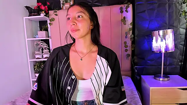 kendall saenz online show from 03-06-26, 07:54