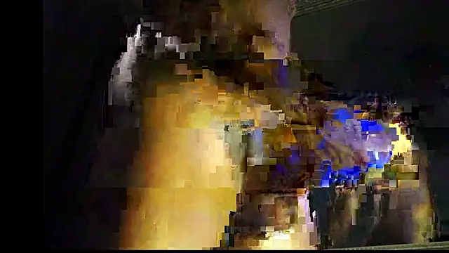 Snapshot of MrBigDiQ1 chatting on 07-12-26, 05:42 MrBigDiQ1 online show from 07-12-26, 05:42