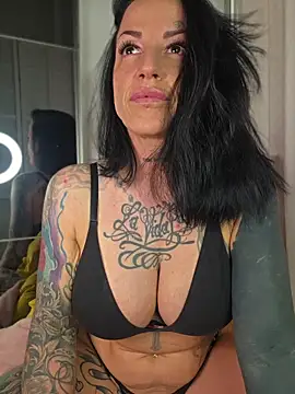 EmilyDiazofficial online show from 07-12-26, 10:39