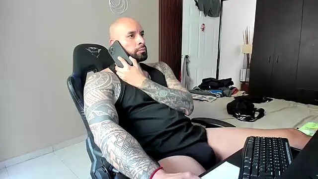 Snapshot of SebaxttianCock chatting on 01-14-26, 08:58 SebaxttianCock online show from 01-14-26, 08:58