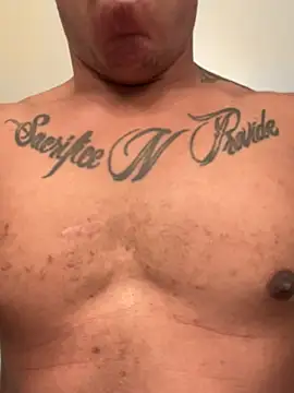 Snapshot of MidnightFlexxx chatting on 12-12-24, 05:37 MidnightFlexxx online show from 12-12-24, 05:37