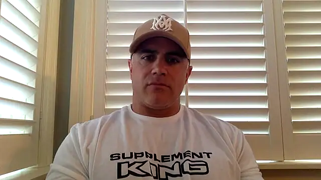 Snapshot of Bad_daddy21 chatting on 11-04-25, 06:18 Bad daddy21 online show from 11-04-25, 06:18