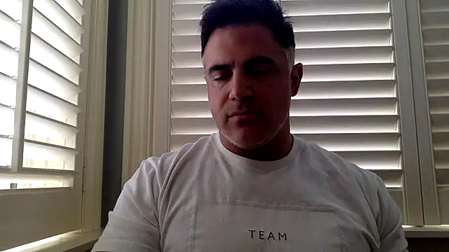 Snapshot of Bad_daddy21 chatting on 12-04-25, 07:22 Bad daddy21 online show from 12-04-25, 07:22