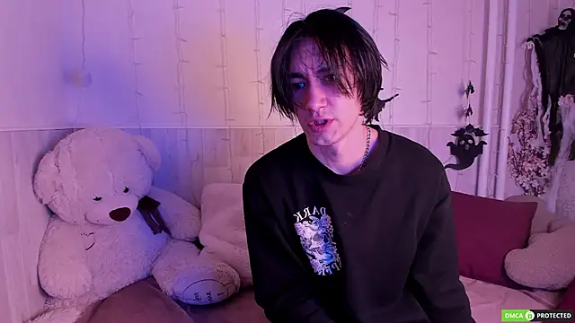 CalvinOwens online show from 10-22-25, 03:18