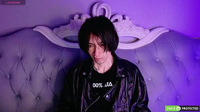 CalvinOwens online show from 04-15-26, 06:59