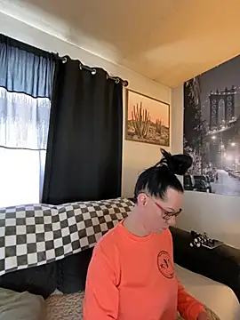 SidneyRaee online show from 01-07-25, 06:35