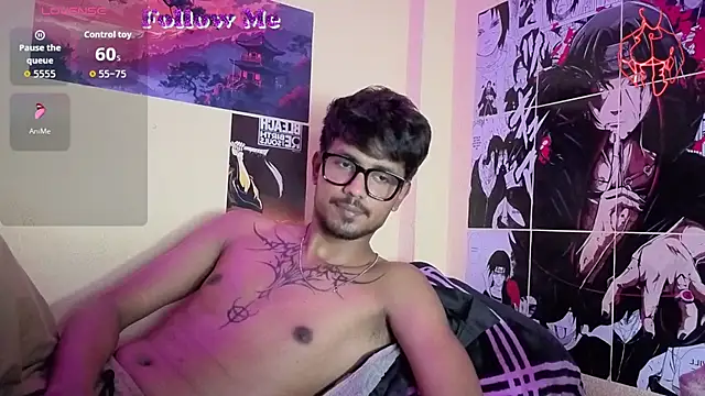 Snapshot of just_fucks chatting on 05-27-26, 07:55 just fucks online show from 05-27-26, 07:55