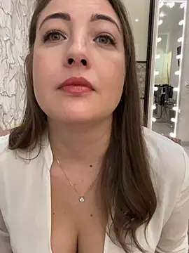 AnnaBri online show from 02-24-25, 04:49