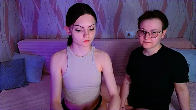  crazy baby  online show from 04-28-26, 07:19