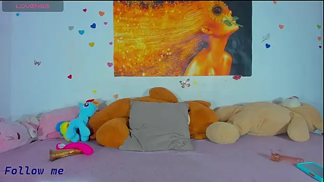 Lizzyjordanxo online show from 06-18-26, 09:19