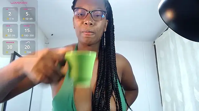 Sara Marks online show from 04-13-26, 11:37