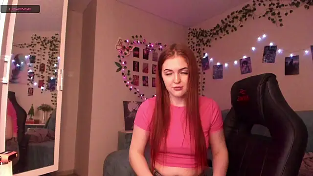 Snapshot of ViolaIntelligent chatting on 01-20-25, 09:43 ViolaIntelligent online show from 01-20-25, 09:43