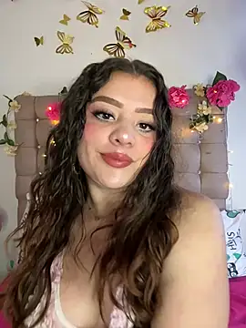 Jullieetta online show from 03-13-26, 07:20