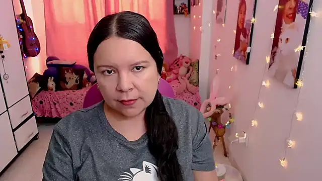 claryssa  online show from 04-28-26, 07:08